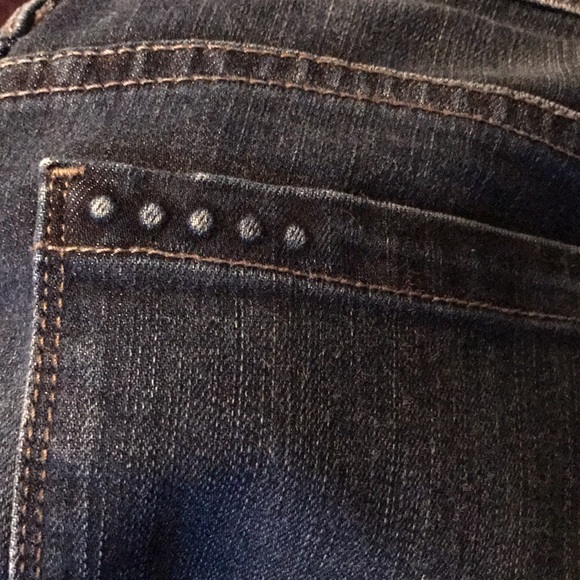 Blank NYC size 29 x 3” soft stretch cuffed denim blue jean full cut shorts EUC - Picture 13 of 15